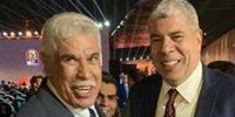 شوبير:
      الكابتن
      حسن
      شحاتة
      يستعد
      لعملية
      جراحية
      جديدة
      بعد
      سلسلة
      فحوصات
      طبية