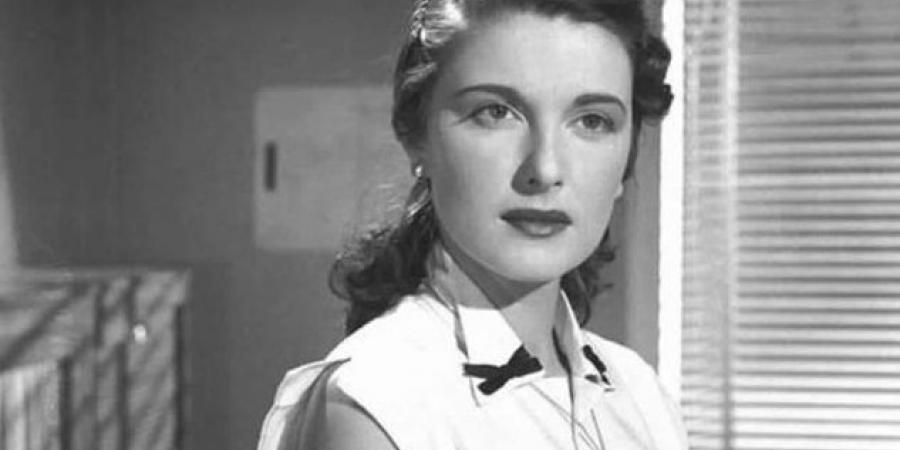 في
      ذكرى
      وفاة
      مريم
      فخر
      الدين..
      كيف
      عاشت
      مزدوجة
      الديانة؟