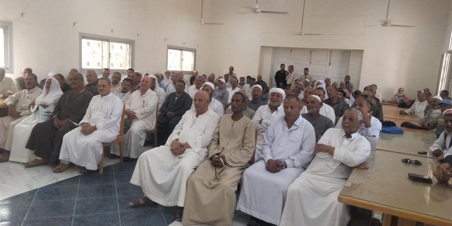 الزراعة:
      إزالة
      42
      تعديا
      وتطهير
      20
      مصرف
      وتنفيذ
      14
      ندوة
      لدعم
      المزارعين