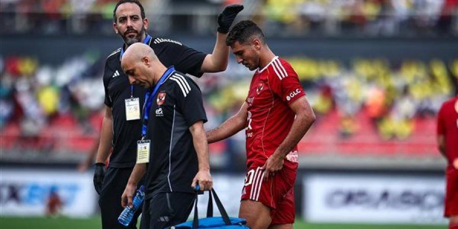 محمد
      شريف
      يتحدى
      الإصابة..
      وحقنة
      بلازما
      تُنعش
      آماله