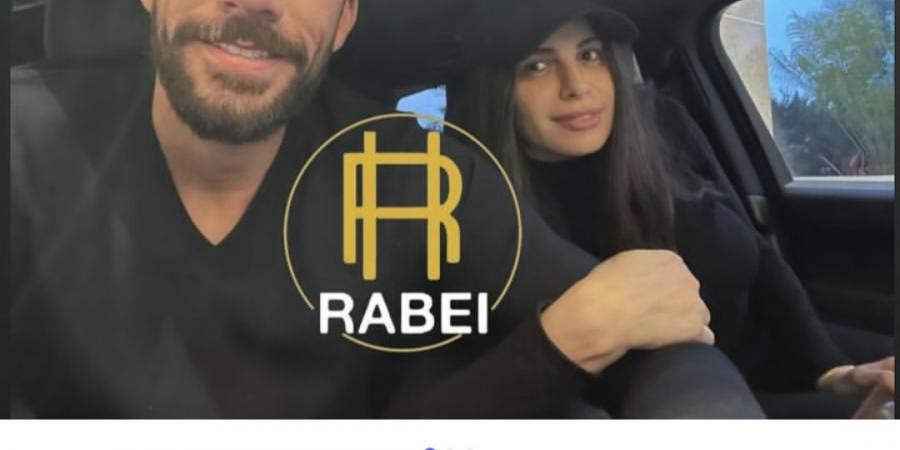 ربيع هنيدي ينشر أول صور للعروسين آمال ماهر وعلي محجوب في باريس