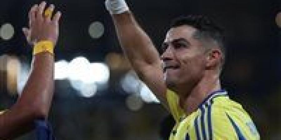 كريستيانو رونالدو يفجر المفاجأة: اقتربت لحظة الوداع من الملاعب