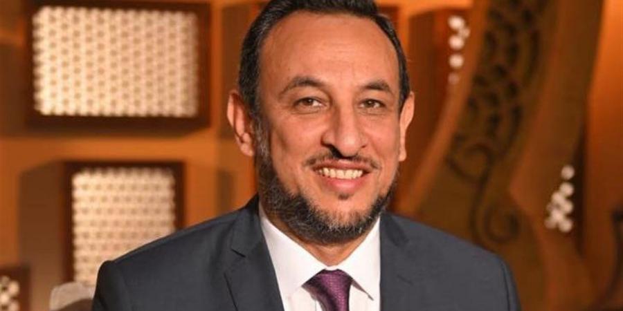 رمضان عبدالمعز: النبي كان أكثر الناس تواضعًا وزيارة للفقراء والمحتاجين