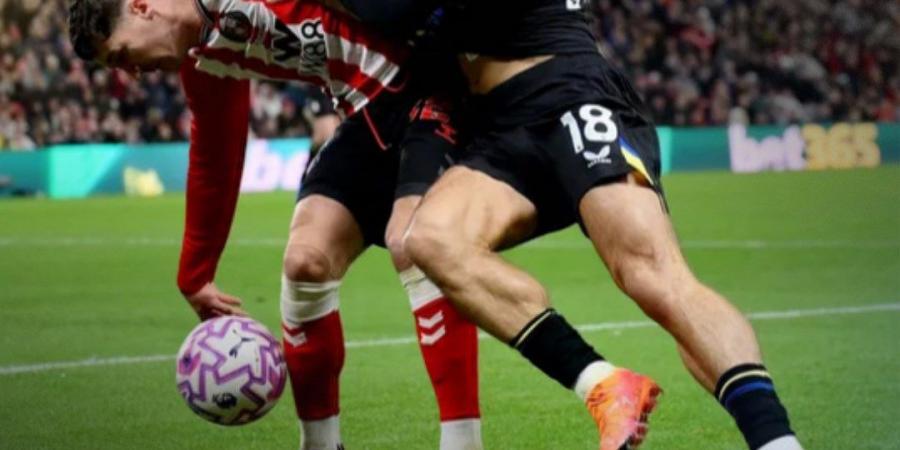 تعادل مثير يحسم مواجهة سندرلاند وإيفرتون في ختام الجولة العاشرة من البريميرليج