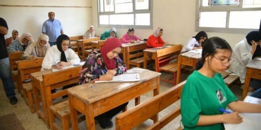 موعد امتحانات الثانوية العامة 2026 وجدول المواد لجميع الشعب