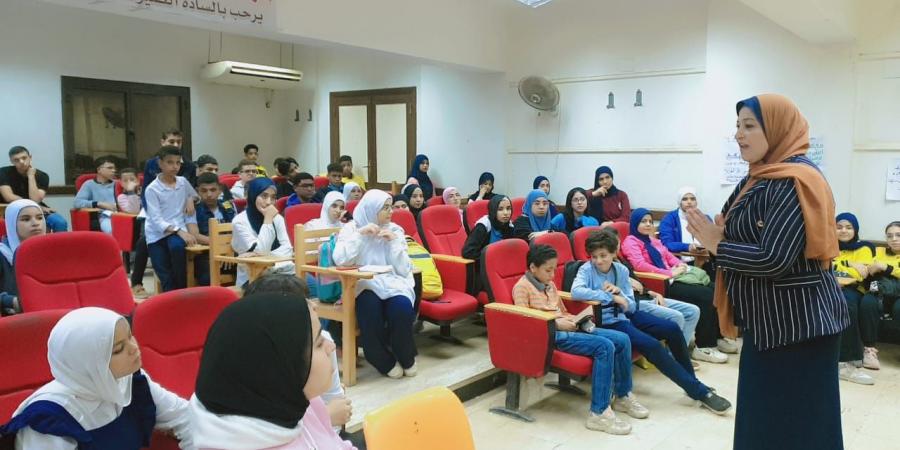 تعليم بني سويف ينظم المعرض التمهيدي للمسابقة الدولية للعلوم والهندسة