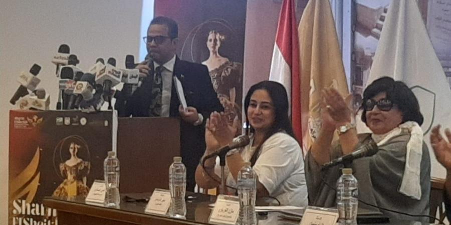 أعضاء لجنة تحكيم جوائز "مسرح البحر الأبيض المتوسط" بمهرجان شرم الشيخ