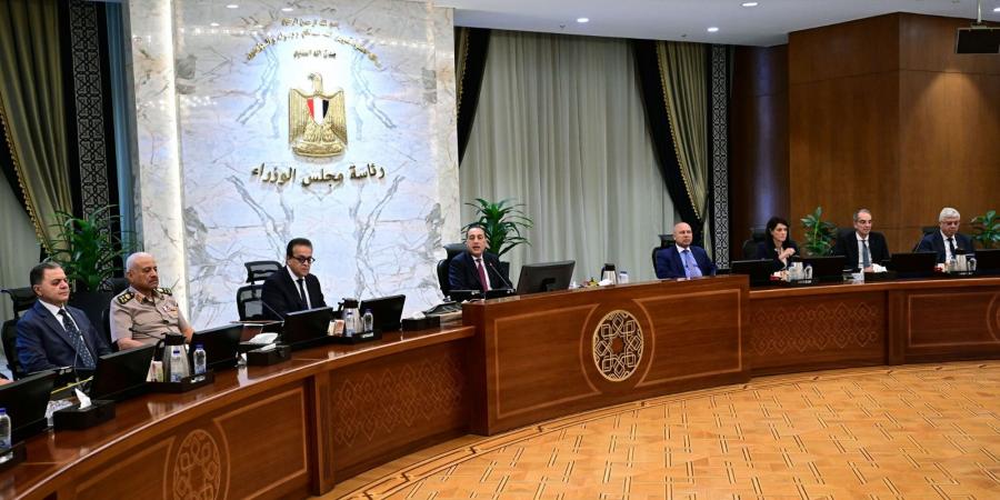 مدبولي: تفعيل التسجيل التلقائي لغير القادرين ضمن التأمين الصحي الشامل