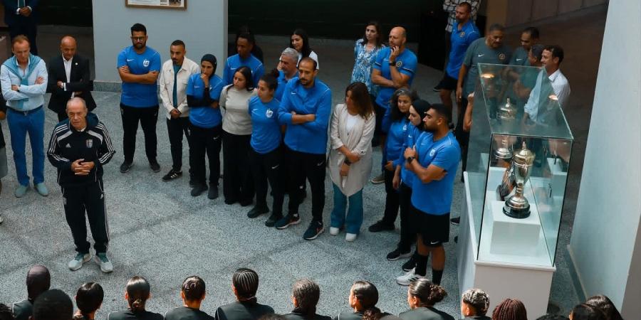 رئيس نادي مسار يجتمع باللاعبات قبل انطلاق دوري أبطال إفريقيا للسيدات