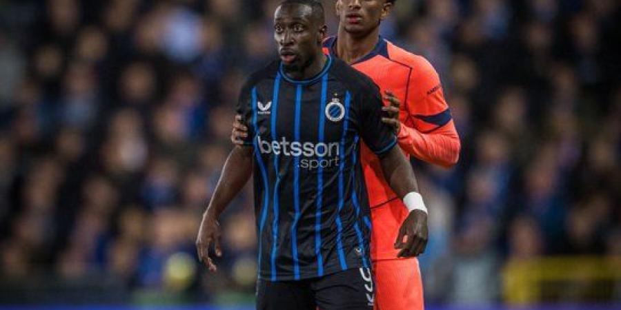 كارلوس فوربس يرهق البلوجرانا: برشلونة الإسباني يتعادل أمام كلوب بروج البلجيكي (3/3) في دوري أبطال أوروبا