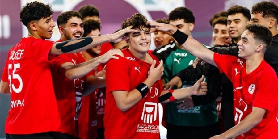 "ستوديو إكسترا" يحتفى بأبطال منتخب مصر لكرة اليد تحت 17 سنة