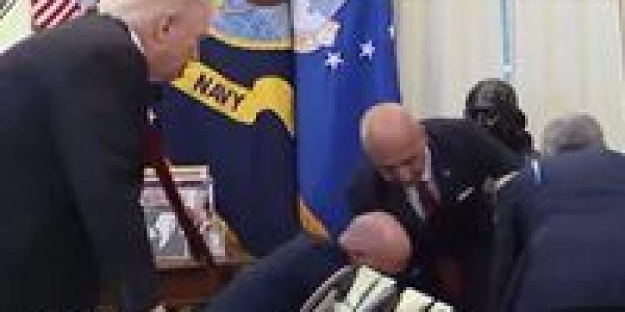 حالة إغماء تربك مؤتمر ترامب الصحفي فجأة في البيت الأبيض