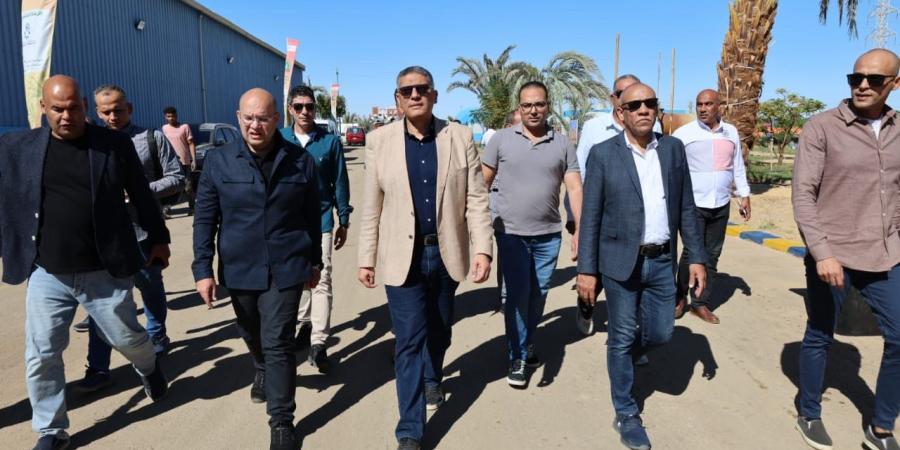 الواحات البحرية تستعد لاستقبال ضيوف المهرجان الدولي الثامن للتمور .. ومحافظ الجيزة يتابع التجهيزات للخروج بالشكل الحضاري اللائق