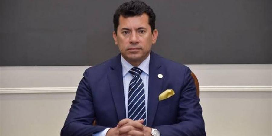 أشرف صبحي: إقامة السوبر المحلي في الإمارات يمثل انعكاسا لشعبية الكرة المصرية