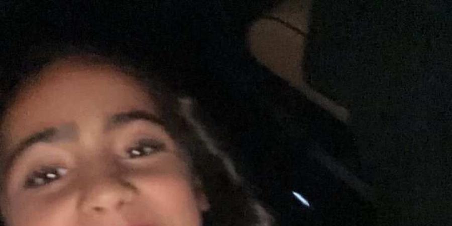 وصفت دينا الشربيني بـ "الساحرة".. ابنة تامر حسني تعتذر : كنت زعلانة على كندة كريم محمود عبد العزيز