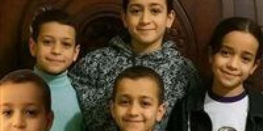 نعيش يوميا في عزاء وألم.. أسرة أطفال دلجا تنتظر حكم الإعدام على المتهمة