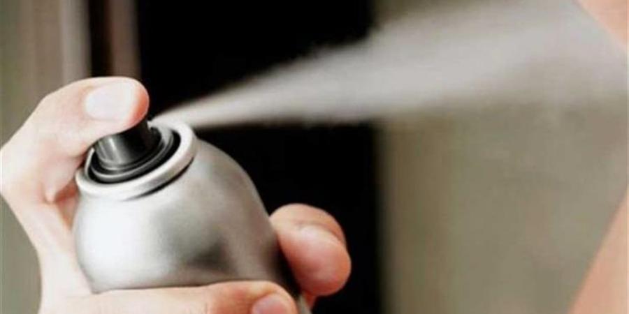 هل استخدام مزيل العرق يوميًا آمن؟.. خبير يوضح الحقائق