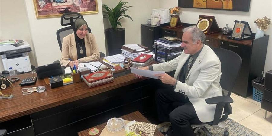 رئيس جامعة أسوان يبحث بوزارة التخطيط دعم المخصصات المالية ومتابعة تنفيذ المشروعات