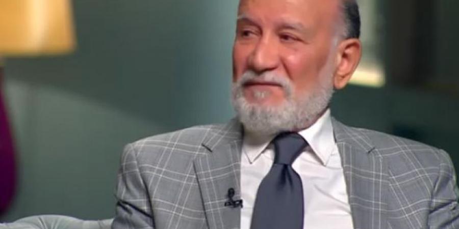 في ذكرى رحيله.. قصة وفاة والد أحمد خليل بمرض نادر