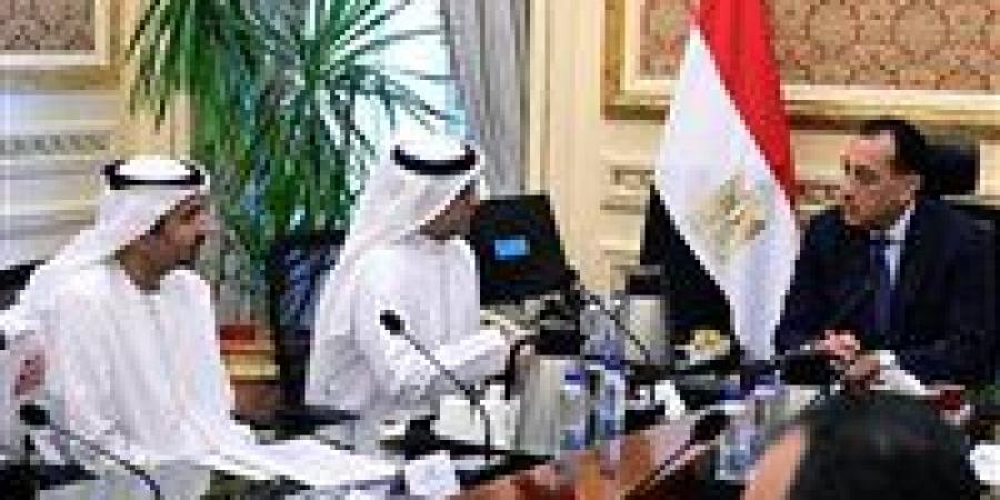 رئيس الوزراء يتابع مستجدات الموقف التنفيذي لمشروع مدينة «رأس الحكمة» بالساحل الشمالي
