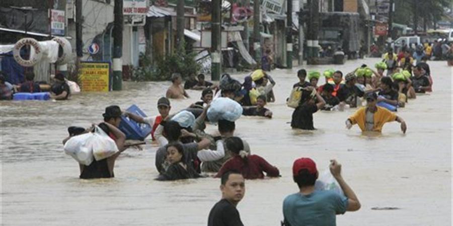 إجلاء أكثر من 100 ألف شخص في الفلبين مع اشتداد قوة إعصار فونغ-وونغ