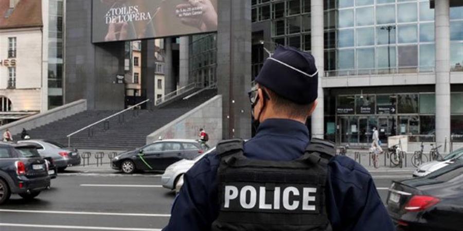 عاجل.. اعتقال ثلاث نساء فى فرنسا بتهمة التخطيط لشن هجمات إرهابية