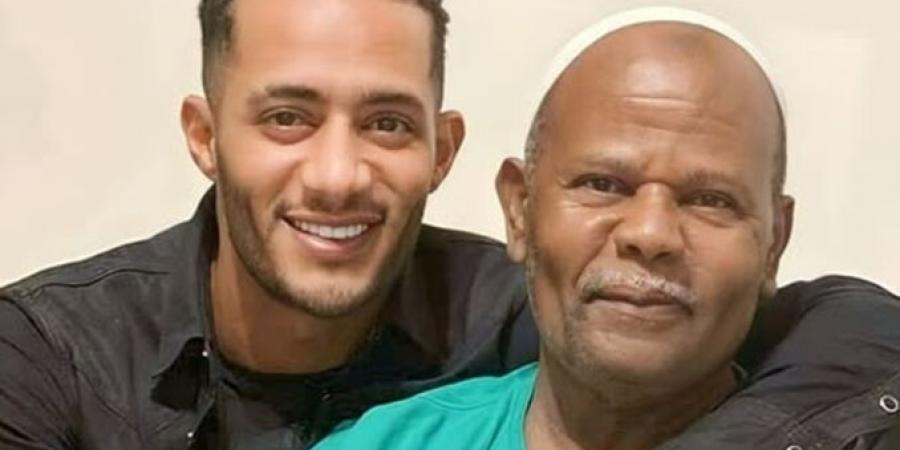اليوم.. محمد رمضان يستقبل عزاء والده بمسجد الشرطة