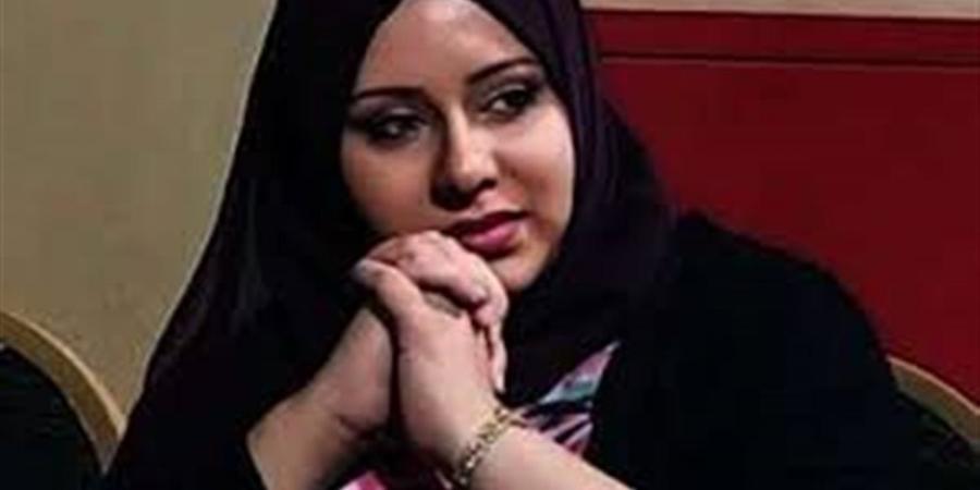 آيات عبدالمنعم: تخوض المرأة في الشعر رحلة طويلة (خاص)