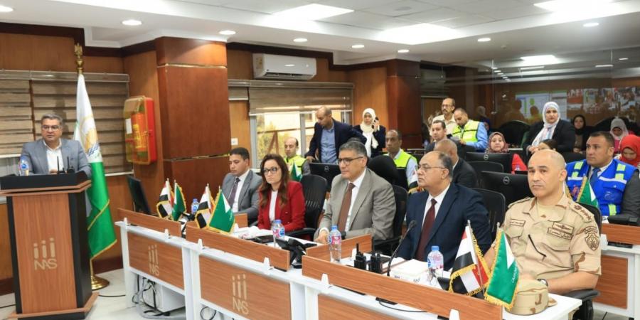 أول أيام انتخابات مجلس النواب.. محافظ الجيزة يتابع انتظام فتح جميع اللجان