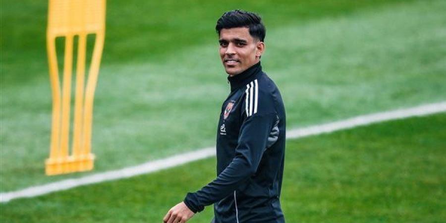 أشرف بن شرقي: سعيد بالمساهمة في تتويج الأهلي بالسوبر للمرة الخامسة على التوالي