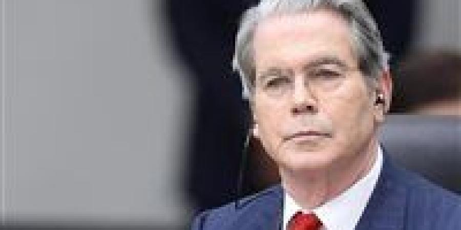 وزير الخزانة الأمريكي يحذر من تدهور اقتصادي حاد بسبب الإغلاق الحكومي