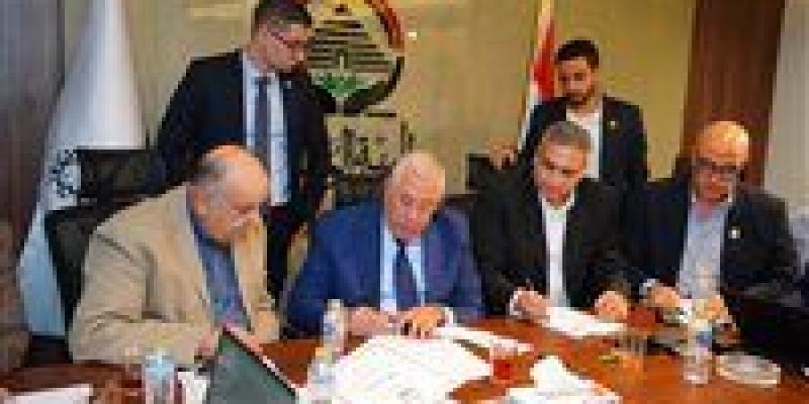 القصير من غرفة عملية الجبهة الوطنية: نحن أمام عرس ديمقراطي ونتمنى أن يخرج بسلام ويشكل برلمان يليق بالجمهورية الجديدة والمواطن