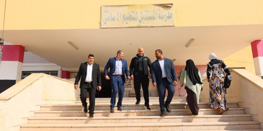 الدكتور جبيلي يتفقد اللجان الانتخابية ويؤكد أهمية المشاركة.. إقبال كبير بدائرة أكتوبر والشيخ زايد والواحات في انتخابات النواب 2025