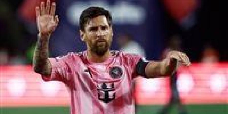 ميسي يعترف: "أعيش يومياً حلم العودة لبرشلونة.. وذكريات كامب نو لا تُنسى"