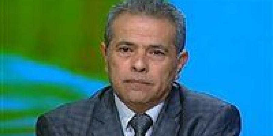 حبس الإعلامي توفيق عكاشة شهرًا لامتناعه عن سداد متجمد نفقة نجله