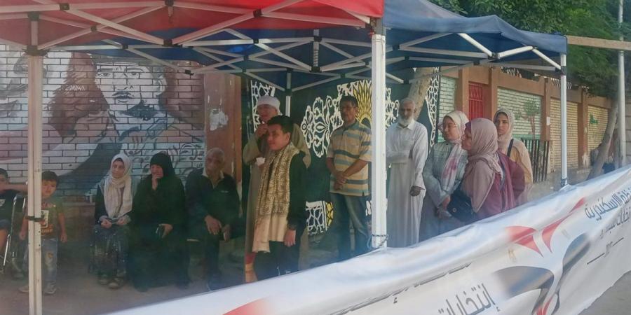 طوابير أمام لجان العمرانية في اليوم الثاني للتصويت بانتخابات مجلس النواب