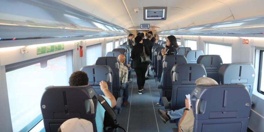 برعاية الرئيس السيسي.. زوار TransMEA 2025 يتفقدون أحدث وسائل النقل المحلية بالمعرض