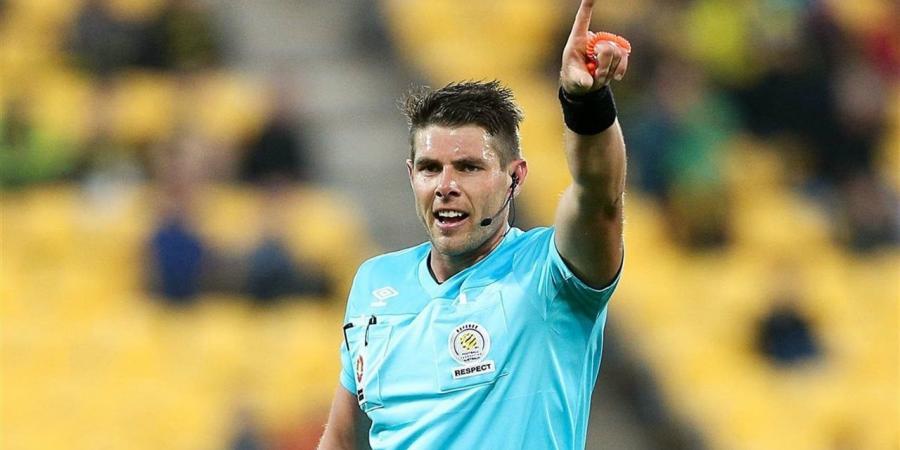 صافرة أسترالية تدير مواجهة الإمارات والعراق في ذهاب الملحق الآسيوي