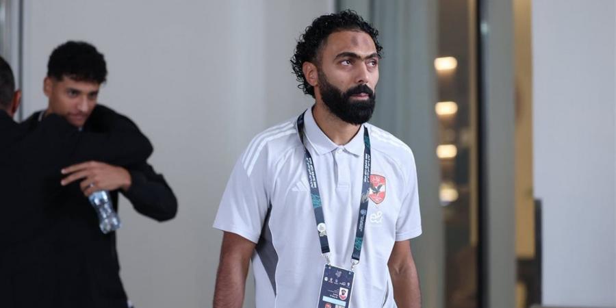 كشف آخر التطورات بشأن تجديد تعاقد الأهلي مع الشحات وديانج