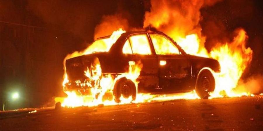 إخماد حريق شبّ في سيارة ملاكي بالعبور