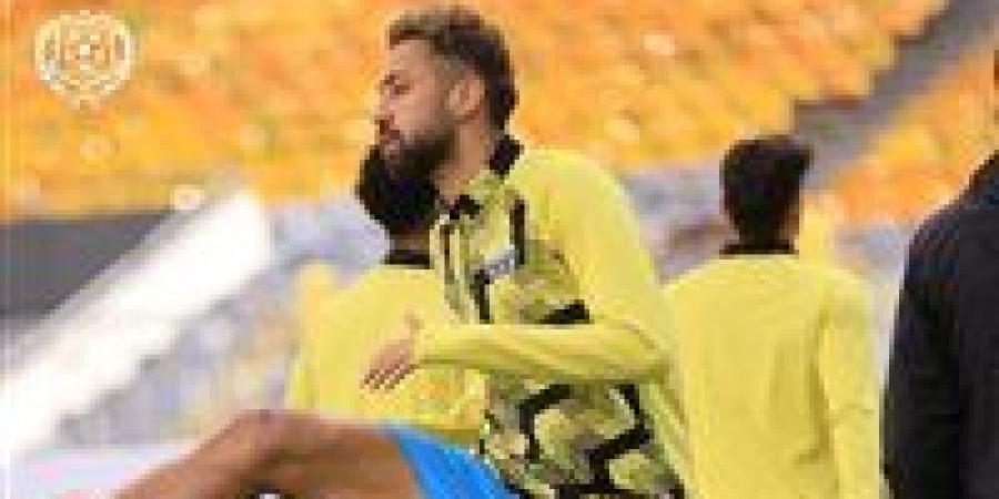 طبيب الإسماعيلي يوضح موعد انتظام مروان حمدي فى التدريبات الجماعية