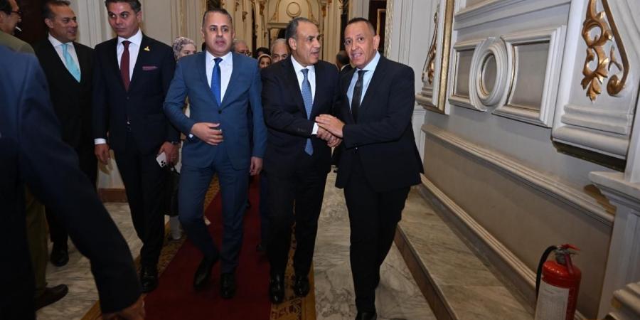 لجنة العلاقات الخارجية والعربية والأفريقية بمجلس الشيوخ تعقد اجتماعها الأول بحضور وزير الخارجية