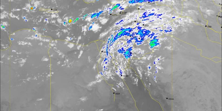 الأرصاد: صور الأقمار الصناعية تشير إلى نمو السحب المنخفضة والمتوسطة على مناطق من جنوب غرب القاهرة الكبرى
