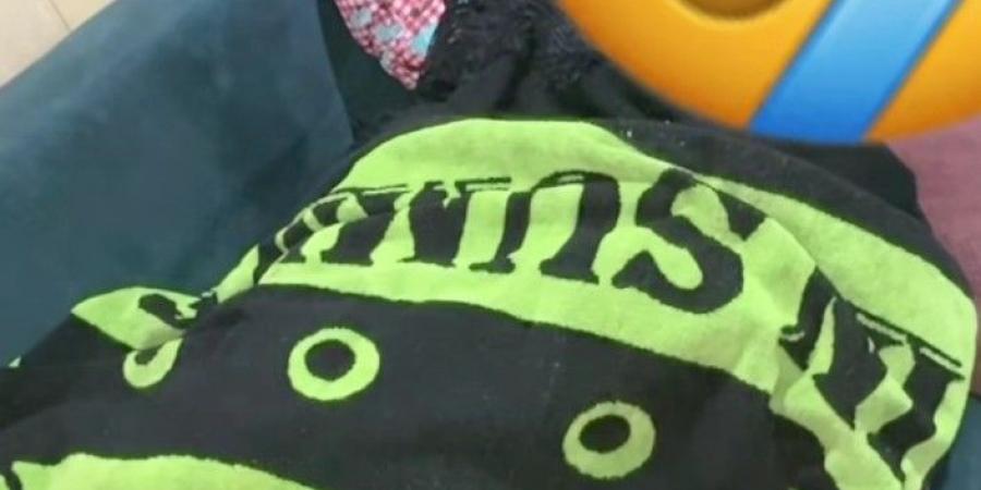 من الحزن من قادرة تقوم.. أحد المقربين من زوجة إسماعيل الليثي يكشف تعرضها لصدمة عصبية