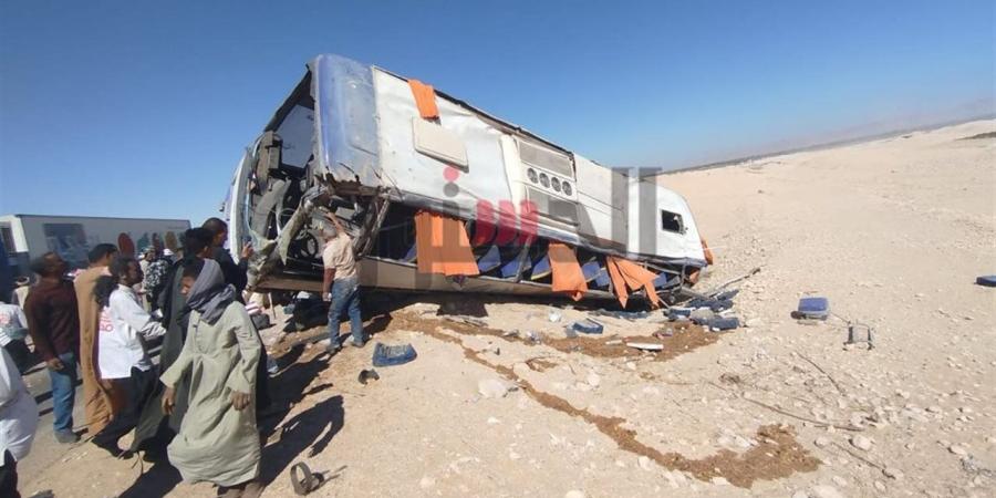 ننشر أسماء الضحايا والمصابين وحالتهم الصحية في حادث صحراوي بالأقصر