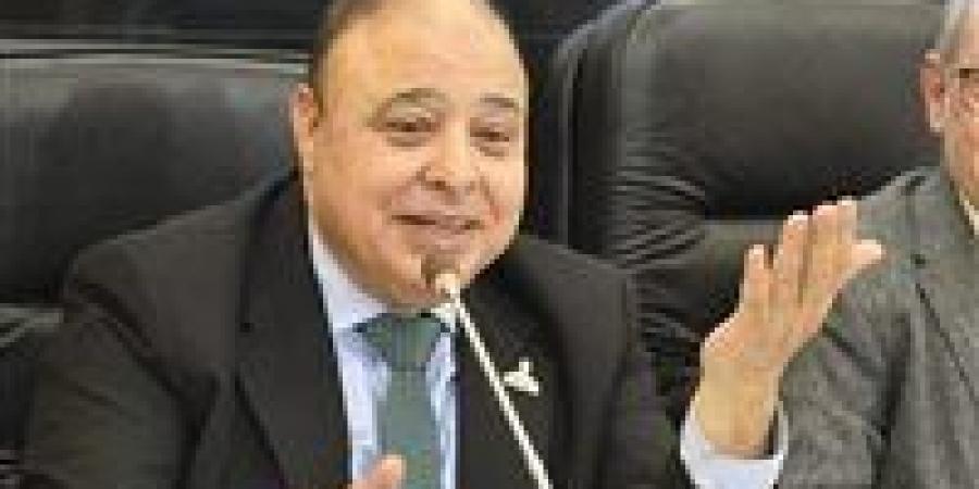 حسين خضير: توجيهات الرئيس تؤسس لمرحلة اقتصادية أكثر قوة عبر تعظيم استثمارات البترول والتعدين