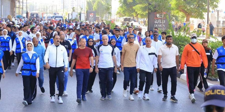 رئيس جامعة أسوان: نؤمن أن الشباب هم المحرك الأساسي للتنمية