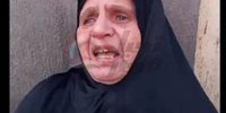 والدة سعد ضحية أبناء خاله في كفر الشيخ: سرقوا نور عيني الي كنت بشوف بيه