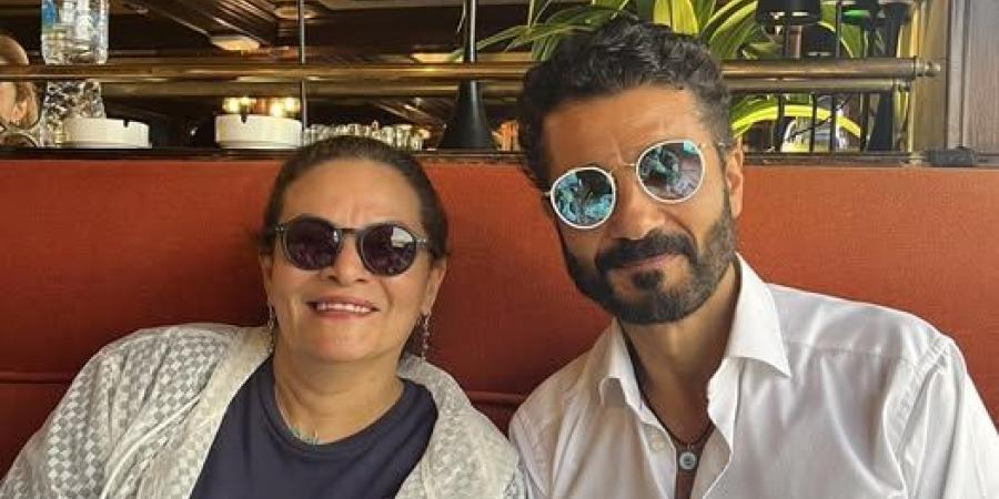 تستاهل مليون تكريم.. كاملة أبو ذكرى تهنئ خالد النبوي بعد تكريمه بمهرجان القاهرة