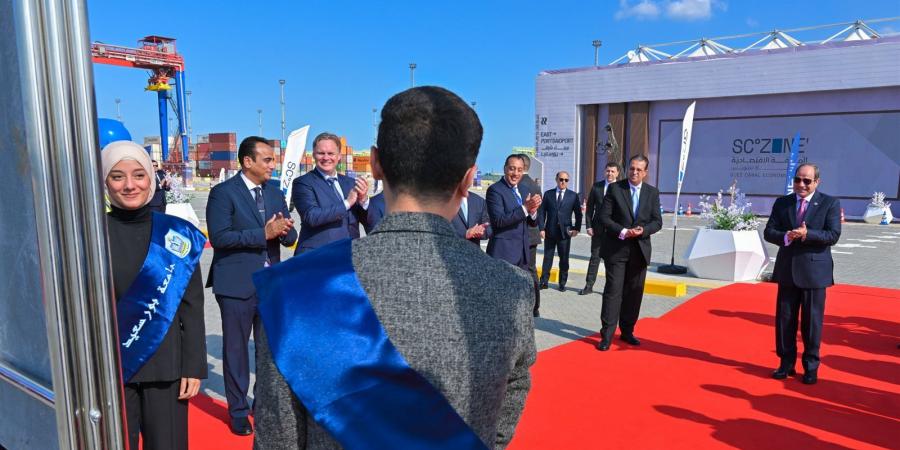 من شرق بورسعيد.. تفاصيل افتتاح الرئيس محطات بحرية بالمنطقة الاقتصادية لقناة السويس